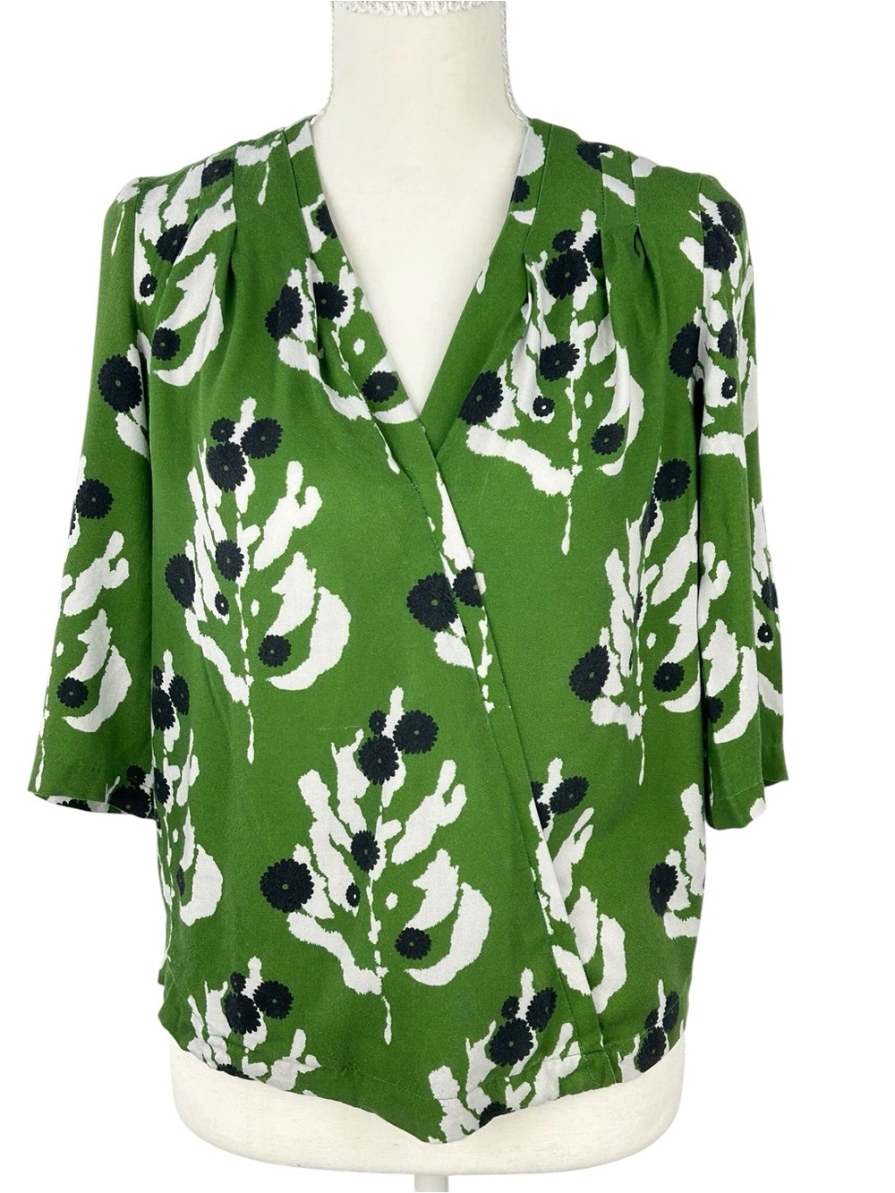 Anne Willi Paris Silk Feel Floral Wrap Blouse Green French Designer Sz 0